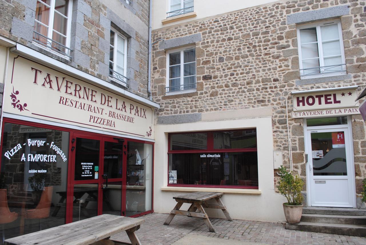 Taverne De La Paix La Ferte-Mace Eksteriør bilde